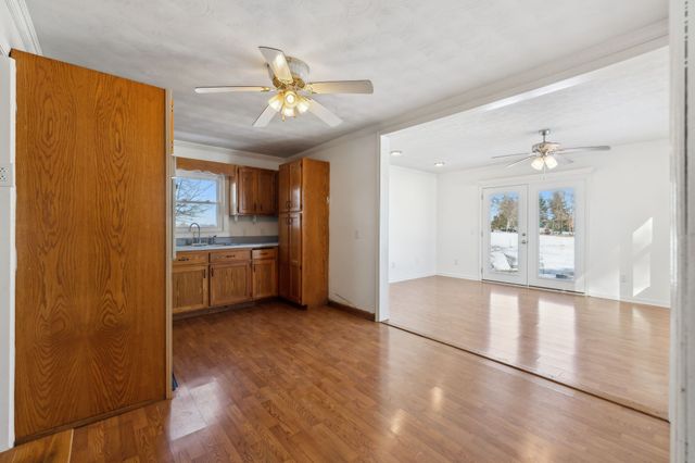 120 Wilkerson Ln, Portland, TN 37148