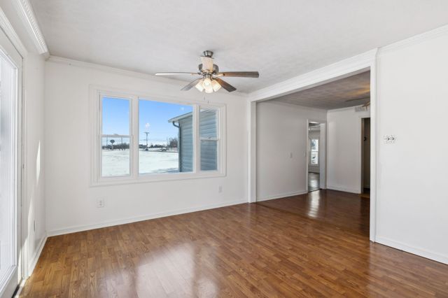 120 Wilkerson Ln, Portland, TN 37148