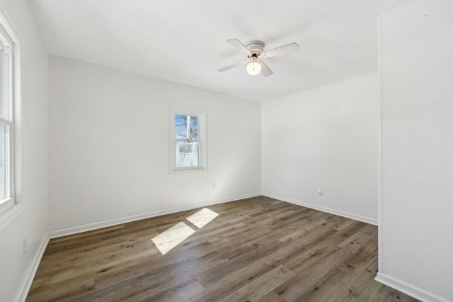 120 Wilkerson Ln, Portland, TN 37148