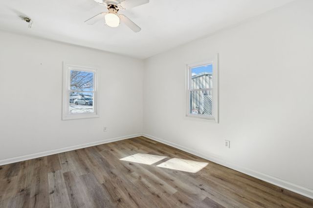 120 Wilkerson Ln, Portland, TN 37148