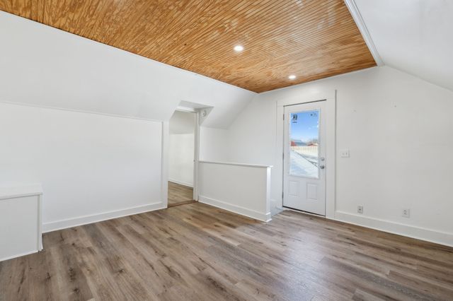 120 Wilkerson Ln, Portland, TN 37148