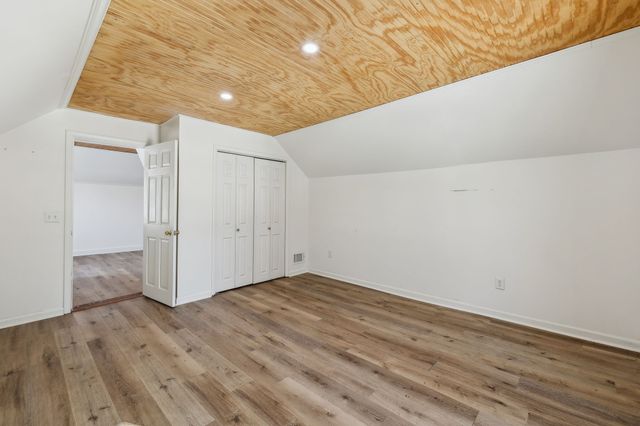 120 Wilkerson Ln, Portland, TN 37148