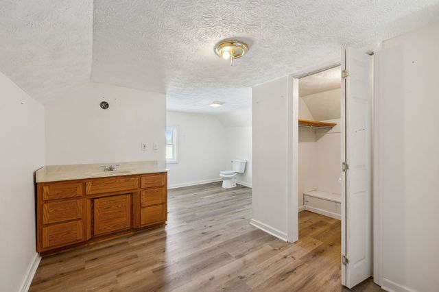 120 Wilkerson Ln, Portland, TN 37148