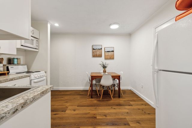 120 Wilkerson Ln, Portland, TN 37148