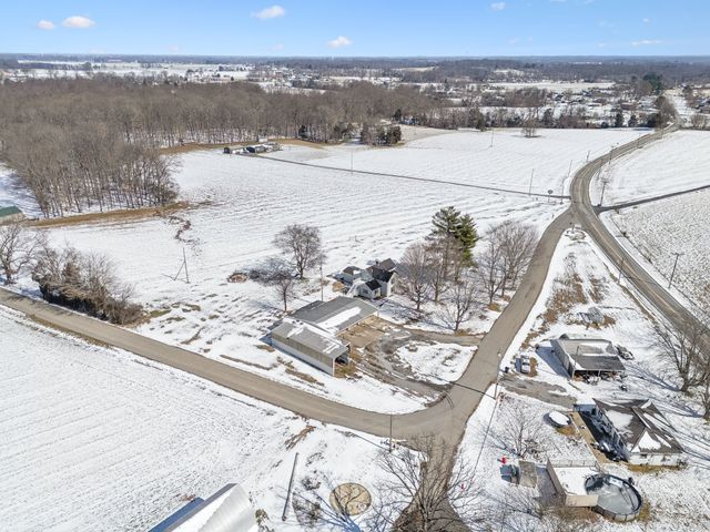 120 Wilkerson Ln, Portland, TN 37148