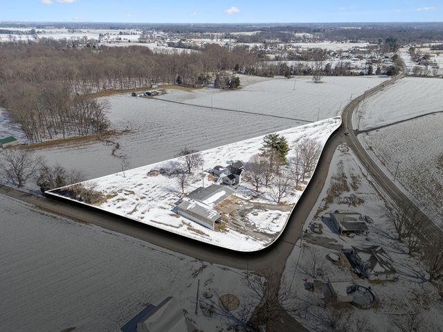 120 Wilkerson Ln, Portland, TN 37148