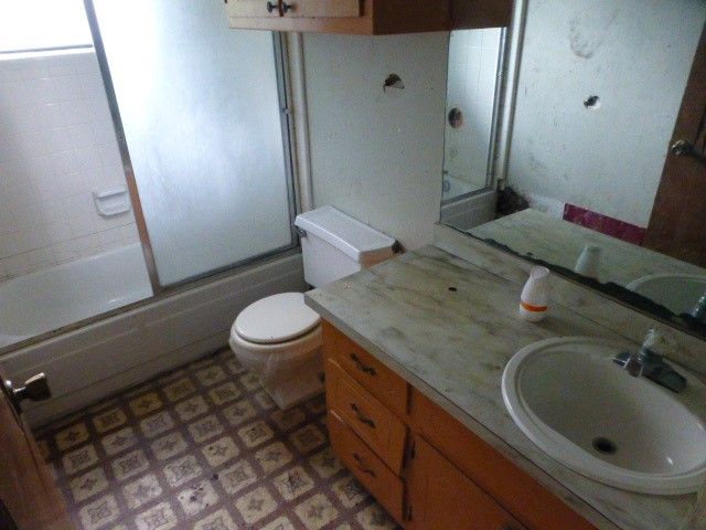 619 N Avenue A, Springtown, TX 76082