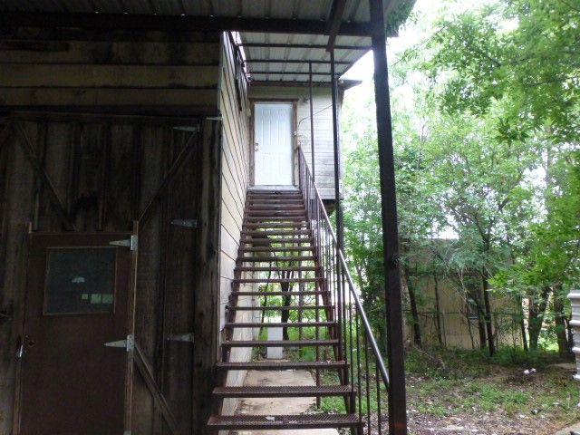 619 N Avenue A, Springtown, TX 76082