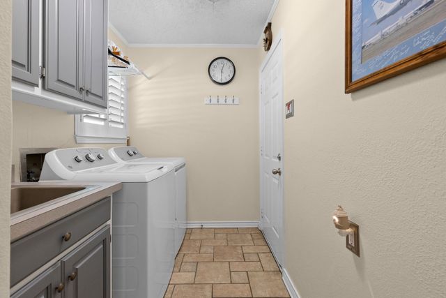 5311 Windy Hill Road, Greenville, TX 75402