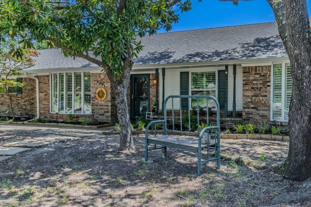 5311 Windy Hill Road, Greenville, TX 75402