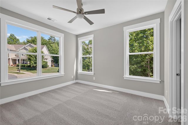 3869 12th Street Court NE, Hickory, NC 28601