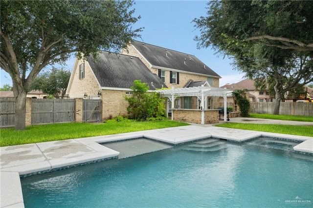 2312 Woodland Drive, Mission, TX 78574