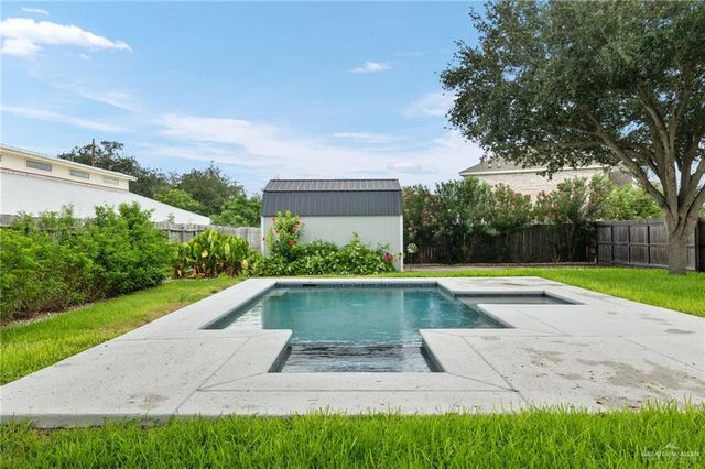 2312 Woodland Drive, Mission, TX 78574