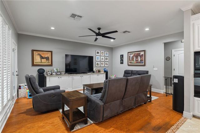 2312 Woodland Drive, Mission, TX 78574
