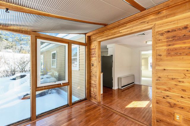 4 Burlington Road, Nashua, NH 03062