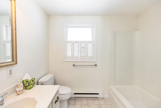 4 Burlington Road, Nashua, NH 03062