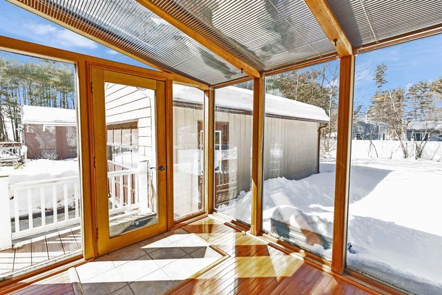 4 Burlington Road, Nashua, NH 03062