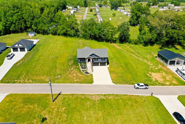 58 Hallies Way, Somerset, KY 42503