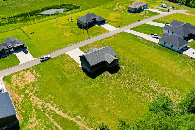 58 Hallies Way, Somerset, KY 42503