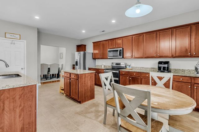 415 Watershed Drive, Goose Creek, SC 29445