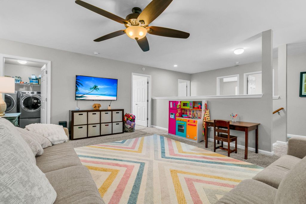 Image 18 of property listing at 415 Watershed Drive, Goose Creek, SC 29445