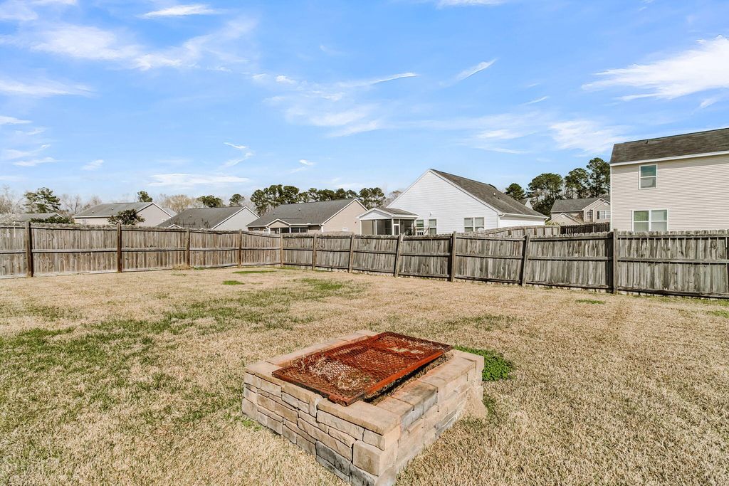 Image 32 of property listing at 415 Watershed Drive, Goose Creek, SC 29445