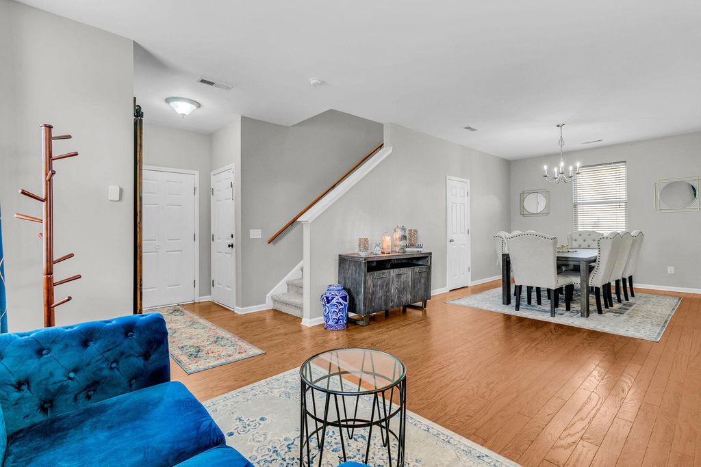 Image 4 of property listing at 415 Watershed Drive, Goose Creek, SC 29445