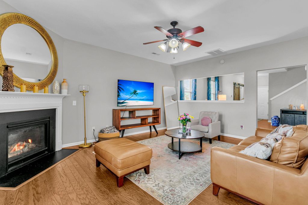 Image 7 of property listing at 415 Watershed Drive, Goose Creek, SC 29445