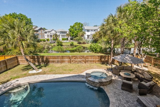 764 Post Oak Drive, Mount Pleasant, SC 29464