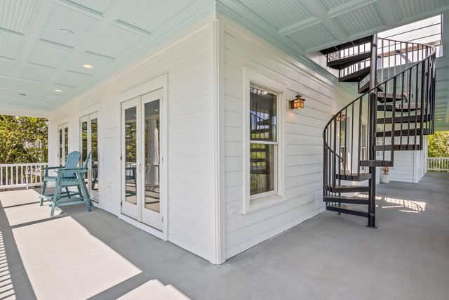 764 Post Oak Drive, Mount Pleasant, SC 29464