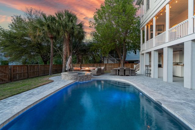 764 Post Oak Drive, Mount Pleasant, SC 29464
