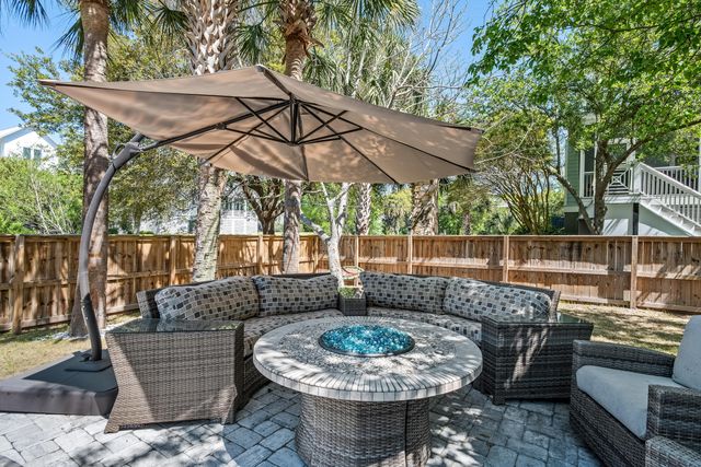 764 Post Oak Drive, Mount Pleasant, SC 29464