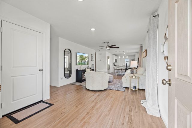 7207 Clover Chase Drive, Katy, TX 77493