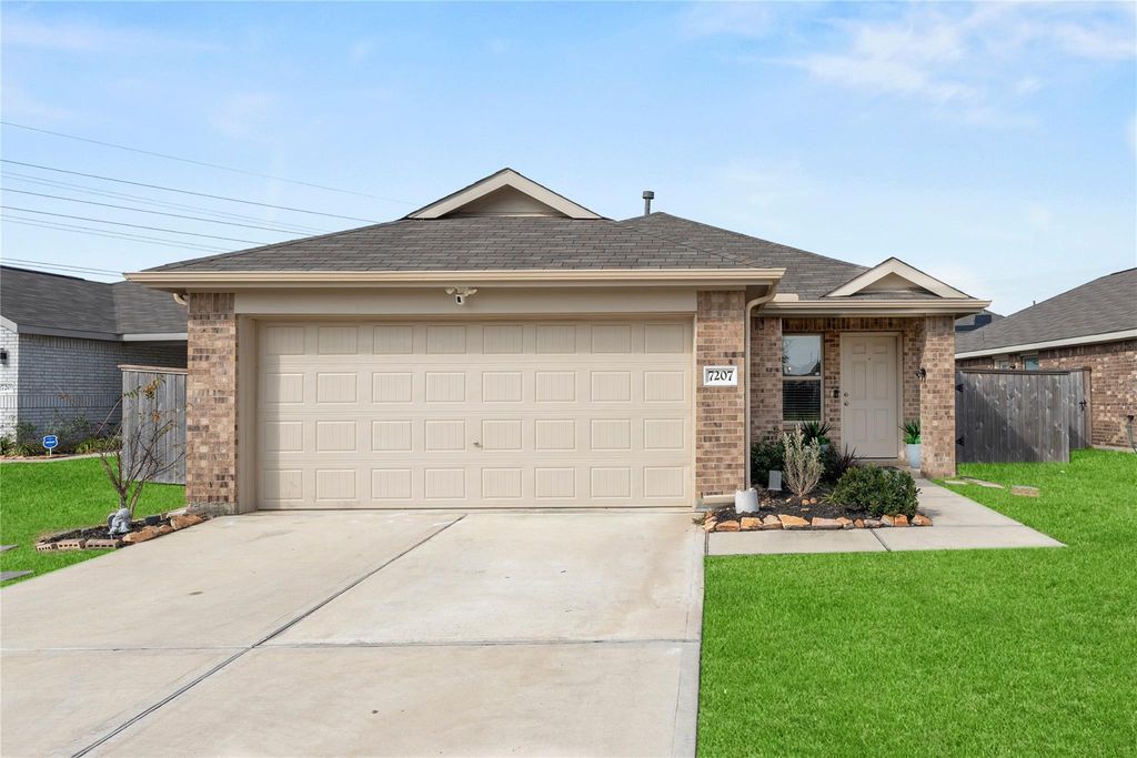 7207 Clover Chase Drive, Katy, TX 77493