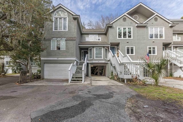 10 Yacht Cove Dr Apt 202, Hilton Head Island, SC 29928