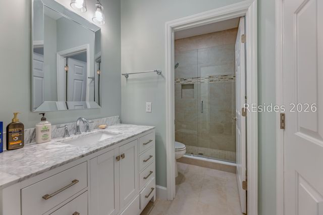 10 Yacht Cove Dr Apt 202, Hilton Head Island, SC 29928