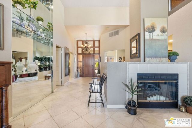 13 Vista Loma Drive, Rancho Mirage, CA 92270