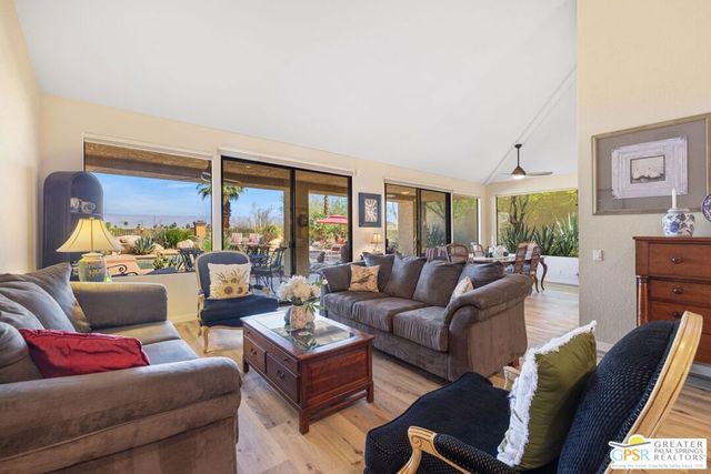 13 Vista Loma Drive, Rancho Mirage, CA 92270