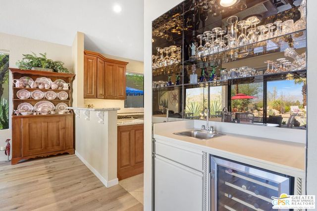 13 Vista Loma Drive, Rancho Mirage, CA 92270