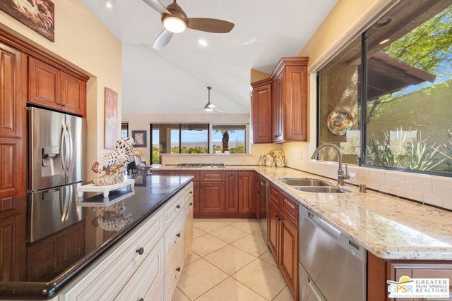 13 Vista Loma Drive, Rancho Mirage, CA 92270