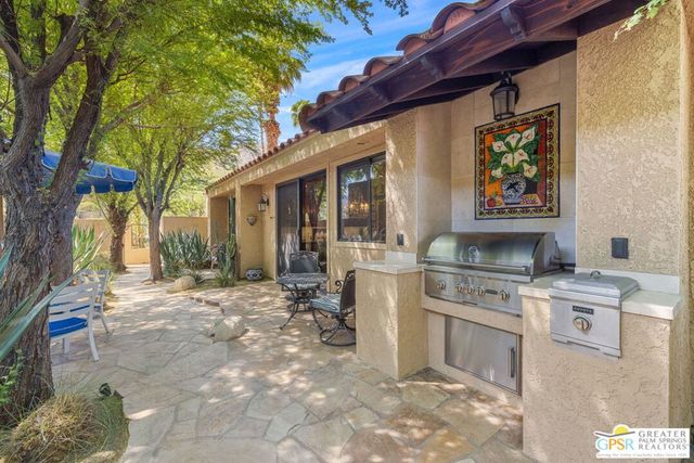 13 Vista Loma Drive, Rancho Mirage, CA 92270