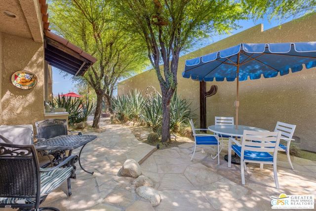 13 Vista Loma Drive, Rancho Mirage, CA 92270