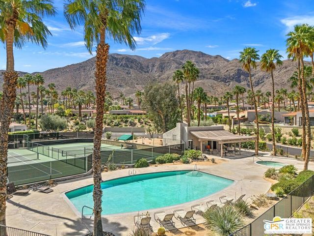 13 Vista Loma Drive, Rancho Mirage, CA 92270