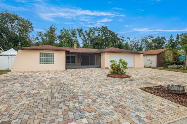 4023 WINDTREE DRIVE, Tampa, FL 33624