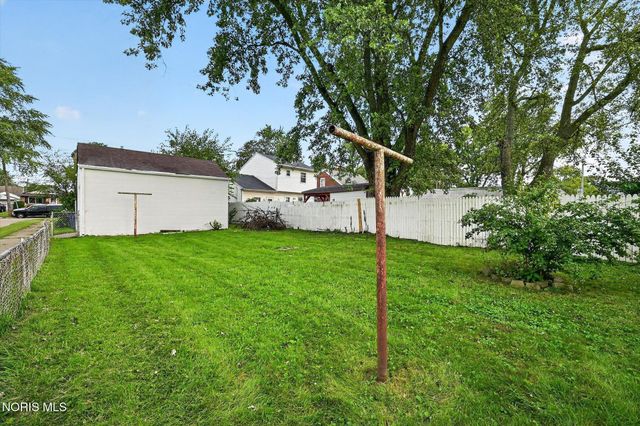 4703 Vermaas Avenue, Toledo, OH 43612