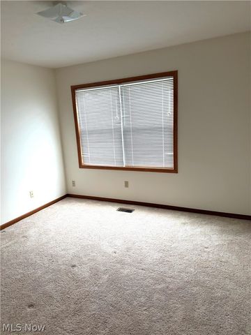 1921-1929 Ritchie Road, Stow, OH 44224