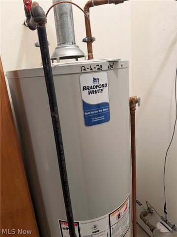 1921-1929 Ritchie Road, Stow, OH 44224