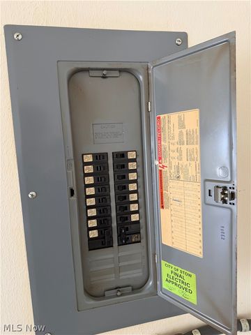 1921-1929 Ritchie Road, Stow, OH 44224