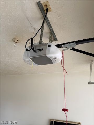 1921-1929 Ritchie Road, Stow, OH 44224