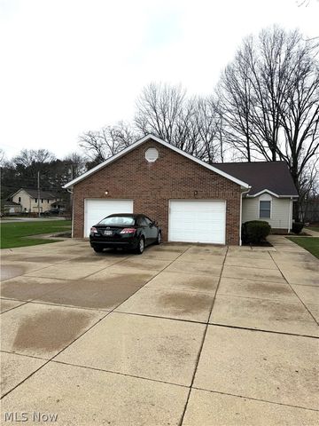 1921-1929 Ritchie Road, Stow, OH 44224